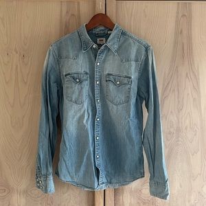 Levis Denim Western Snap - Medium